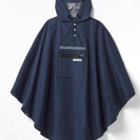Poncho Ludowe Poncho Navy. Niebieskie kurtki sportowe PEOPLE PONCHO, uniwersalny, bez wzorów, bez kaptura, rowerowe. Za 465.00 zł.
