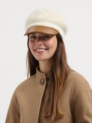 TRAVELIN' Wełniana czapka w kolorze kremowo-jasnobrązowym rozmiar: onesize. Brązowe czapki Travelin', bez wzorów, ze skóry. Za 173.99 zł.