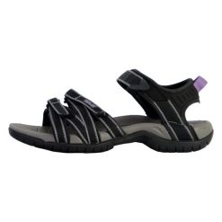 Buty do chodzenia damskie Teva Tirra. Czarne trekkingi Teva, z materiału, trekkingowe. Za 479.00 zł.