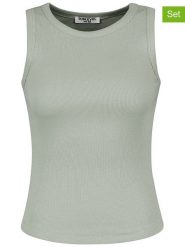 Sublevel Topy (2 szt.) w kolorze zielonym i czarnym rozmiar: M. Czarne topy Sublevel, m, bez wzorów, prążkowane, bez kołnierzyka, bez ramiączek. Za 110.04 zł.