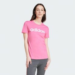 T-shirt damski z logo adidas Essentials. Białe t-shirty Adidas, xs, bez wzorów, bez kołnierzyka, bez ramiączek. Za 88.00 zł.