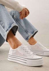 Białe Ażurowe Trampki na Platformie Irivana. Białe trampki Renee, w ażurowe wzory, z jeansu, bez zapięcia. Za 79.99 zł.