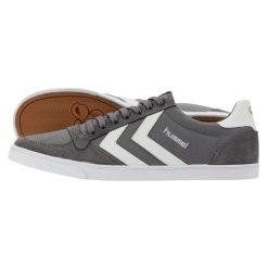 Buty sportowe dla dorosłych Hummel Slimmer stadil. Białe obuwie sportowe Hummel, bez zapięcia, trekkingowe. Za 270.25 zł.