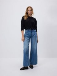 Jeansy baggy fit - niebieski. Niebieskie jeansy Reserved, bez wzorów. Za 139.99 zł.