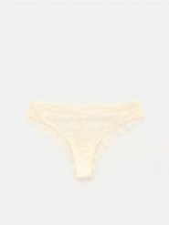 Majtki figi z koronki - złamana biel. Figi Reserved, l, bez wzorów, z koronki. Za 39.99 zł.