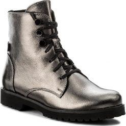 Botki KARINO - 2275/115-F Srebrny. Szare botki Karino, bez wzorów, z materiału, bez obcasa, na obcasie, bez zapięcia. W wyprzedaży za 269.00 zł.