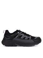 Hunter Trekkingi Peak RT Low WP Czarny. Czarne obuwie sportowe Hunter, z materiału, trekkingowe. Za 299.99 zł.
