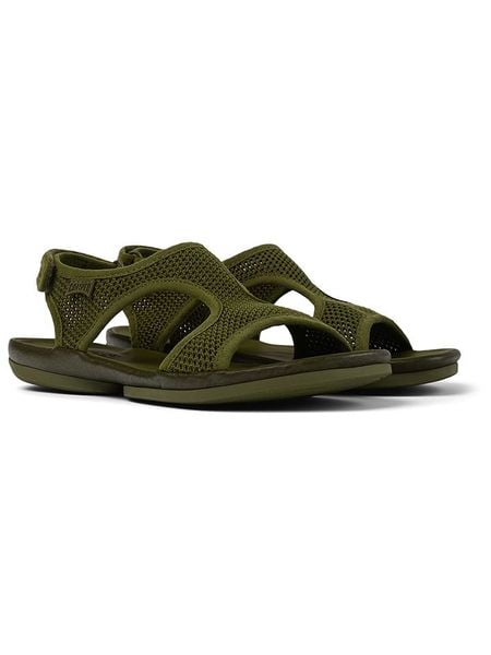 Camper Sandały w kolorze khaki rozmiar: 38. Brązowe sandały Camper, bez wzorów, klasyczne, z otwartym noskiem, bez obcasa, bez zapięcia. Za 279.31 zł.