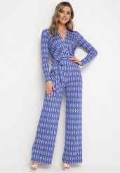 Granatowy Elegancki Kombinezon z Geometrycznym Wzorem i Wiązanym Paskiem Alullina. Niebieskie sukienki Born2be, l, bez wzorów, z dzianiny, eleganckie, bez kołnierzyka, bez ramiączek. Za 149.99 zł.