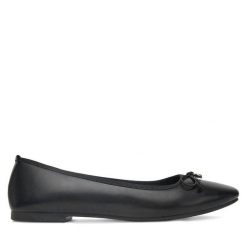 Baleriny DeeZee. Czarne baleriny DeeZee, bez wzorów, bez obcasa. Za 79.99 zł.