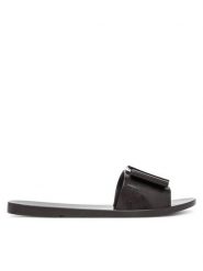 Melissa Klapki Babe AD 32944 Brązowy. Brązowe klapki Melissa, bez wzorów, z tworzywa sztucznego, bez obcasa. Za 269.99 zł.