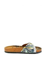 Calceo Klapki ze wzorem rozmiar: 41. Białe klapki Calceo, bez wzorów, z otwartym noskiem, bez obcasa. Za 175.26 zł.