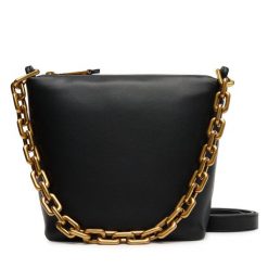 Torebka Emporio Armani. Czarne torebki klasyczne Emporio Armani, bez wzorów, bez dodatków. Za 2,289.00 zł.