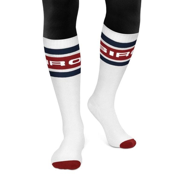 Skarpety narciarskie retro Siroko Albulapass White. Białe skarpety SIROKO, bez wzorów, z bawełny. Za 68.00 zł.