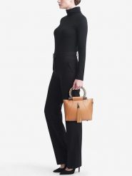 Lia Biassoni Skórzana torebka "Garlate" w kolorze jasnobrązowym - 28 x 21 x 10 cm rozmiar: onesize. Brązowe torby na ramię Lia Biassoni, bez wzorów, z materiału, przez ramię, bez dodatków. Za 304.99 zł.