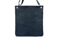 Damska skórzana na ramię torebka Beltimore skóra granatowa 972. Torby na ramię bez wzorów, ze skóry, na ramię, bez dodatków. Za 219.90 zł.