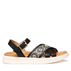 Sandały Geox. Czarne sandały Geox, bez wzorów, bez obcasa, na płaskiej podeszwie, bez zapięcia. Za 459.99 zł.