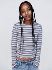 GAP Koszulka w kolorze szaro-białym rozmiar: XXL. Szare bluzki GAP, xxl, bez wzorów, ze splotem, bez kołnierzyka, bez ramiączek. Za 84.21 zł.