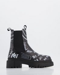 BOTKI Z NADRUKIEM 04822534D BLACK. Czarne botki Venezia, bez wzorów, ze skóry, bez obcasa, bez zapięcia. Za 269.00 zł.
