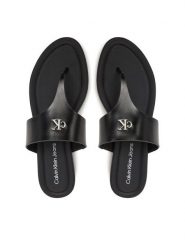 Calvin Klein Jeans Japonki Flat Sandal Toepost Mg YW0YW01691 Czarny. Czarne klapki Calvin Klein Jeans, bez wzorów, z jeansu, bez obcasa. Za 249.99 zł.