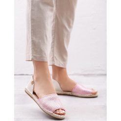 Różowe Espadryle Unrequited. Czerwone espadryle Born2be, bez wzorów, bez obcasa, na płaskiej podeszwie, bez zapięcia. Za 59.99 zł.