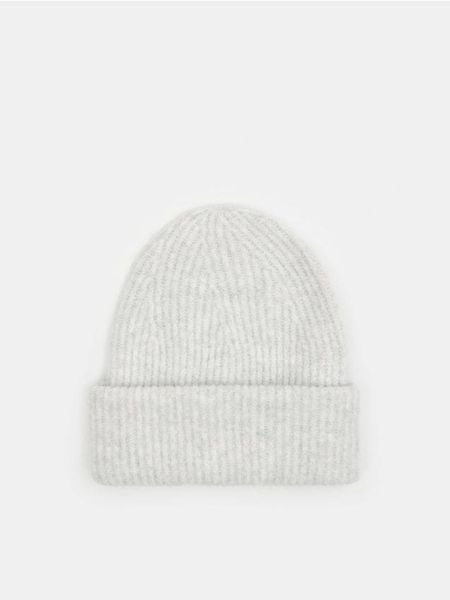Czapka beanie - szary. Szare czapki Sinsay, bez wzorów. Za 19.99 zł.