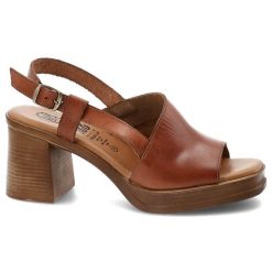 Sandały damskie Hee, cholewka skóra naturalna otwarty przód regulowany pasek zapięcie na sprzączkę odkryta pięta stabilny obcas, brązowe, 26544. Brązowe sandały Hee, bez wzorów, ze skóry, z otwartym noskiem, bez obcasa, na obcasie, bez zapięcia. Za 379.00 zł.