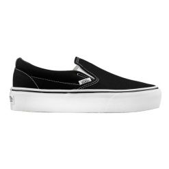 Buty do chodzenia damskie Vans Classic Slip on. Czarne trampki Vans, bez wzorów, bez zapięcia. W wyprzedaży za 301.40 zł.