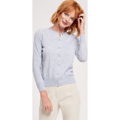 Sweter w kolorze jasnoniebieskim. Niebieskie swetry ZOCHA, s, bez wzorów, z kaszmiru, bez ramiączek. W wyprzedaży za 309.95 zł.