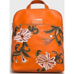 Desigual - Plecak. Czarne plecaki Desigual, bez wzorów, z materiału. W wyprzedaży za 239.90 zł.