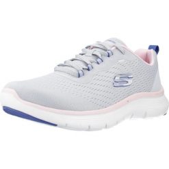 Kapcie SKECHERS FLEX APPEAL 5.0 Szary. Szare obuwie domowe Skechers, bez wzorów, z materiału, bez zapięcia. Za 407.00 zł.