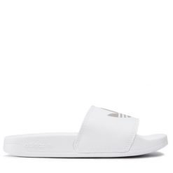 Klapki adidas. Białe klapki Adidas, bez wzorów, bez obcasa. Za 109.99 zł.