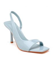 Sixth Sens Sandały w kolorze błękitnym na szpilce rozmiar: 40. Niebieskie sandały Sixth Sens, bez wzorów, z otwartym noskiem, bez obcasa, na koturnie, bez zapięcia. Za 100.99 zł.