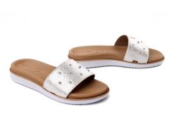 Inblu PR-02 001 Biały, klapki damskie. Białe klapki Inblu, bez wzorów, bez obcasa. Za 83.99 zł.