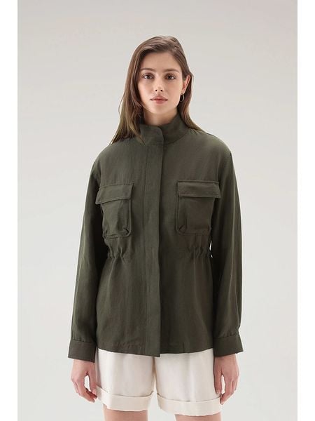 Woolrich Kurtka przejściowa "Fluid" w kolorze khaki rozmiar: L. Brązowe kurtki Woolrich, l, bez wzorów, bez kaptura. Za 519.95 zł.