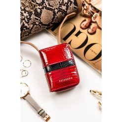 Portfel damski Peterson PTN PH33-3-RS czerwony. Czerwone portfele Peterson, bez wzorów, ze skóry. Za 69.99 zł.