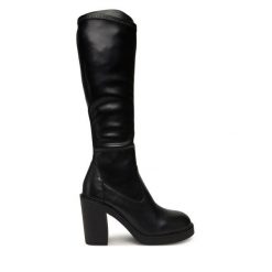 Kozaki LOVE MOSCHINO. Czarne kozaki Love Moschino, bez obcasa, na słupku, bez zapięcia. Za 1,389.00 zł.