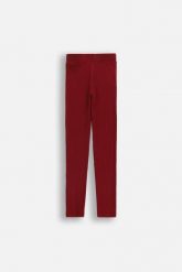 Legginsy z długą nogawką. Czerwone legginsy COCCODRILLO, z aplikacjami, z bawełny, długie. Za 49.90 zł.