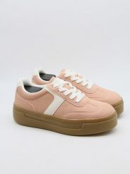 Bellucci Sneakersy w kolorze jasnoróżowym rozmiar: 41. Różowe trampki Bellucci, bez wzorów, bez zapięcia. Za 113.99 zł.