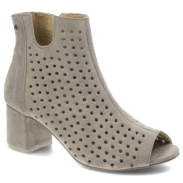 Beżowe Botki Maciejka Wygodne Skórzane Buty Damskie. Brązowe botki Maciejka, w ażurowe wzory, ze skóry, bez obcasa, bez zapięcia. Za 309.00 zł.