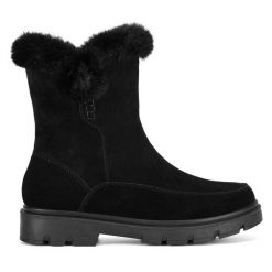 Botki Go Soft. Czarne botki GO SOFT, bez wzorów, bez obcasa, na płaskiej podeszwie, bez zapięcia. Za 279.99 zł.