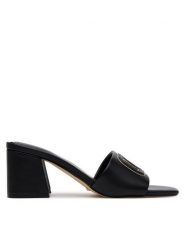 Guess Japonki 172849 Czarny. Czarne klapki Guess, z aplikacjami, ze skóry, bez obcasa. Za 367.00 zł.