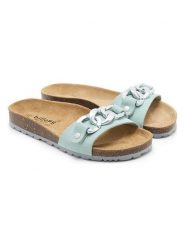 Billowy Skórzane klapki w kolorze błękitnym rozmiar: 39. Niebieskie klapki Billowy, z aplikacjami, z otwartym noskiem, bez obcasa. Za 173.99 zł.