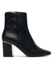 DKNY Botki Cianna K3570036 Czarny. Czarne botki DKNY, bez wzorów, ze skóry, bez obcasa, na słupku, bez zapięcia. Za 729.99 zł.