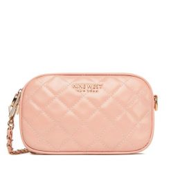 Torebka Nine West. Czerwone listonoszki Nine West, bez wzorów, bez dodatków. Za 149.99 zł.
