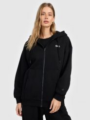 4F Bluza dresowa rozpinana z kapturem damska - czarna M. Czarne bluzy sportowe 4f, m, bez wzorów, z dresówki, z kapturem. Za 189.99 zł.