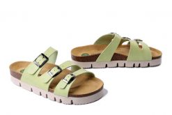 DR. BRINKMANN 700676-71 hellgrun, klapki damskie. Zielone klapki Dr. Brinkmann, bez wzorów, bez obcasa. Za 219.90 zł.