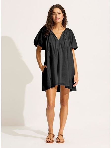 Seafolly Sukienka w kolorze czarnym rozmiar: M. Czarne sukienki Seafolly, m, bez wzorów, z bawełny, bez kołnierzyka, bez ramiączek, mini. Za 204.95 zł.