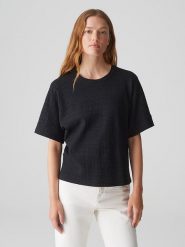 OPUS Koszulka w kolorze czarnym rozmiar: 40. Czarne bluzki Opus, bez wzorów, bez kołnierzyka, bez ramiączek. Za 100.99 zł.