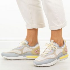 Szare sportowe buty damskie Filippo Dp7843/26. Szare obuwie sportowe Filippo, na jesień, z dresówki, bez zapięcia, trekkingowe. Za 279.00 zł.